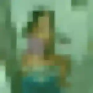 Karima, 24 ans, connectée à Albert pour un rencontre cougar
