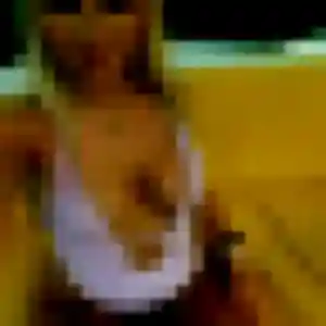 Photo de Lina à Alençon (22 ans) - rencontre cougar gratuit