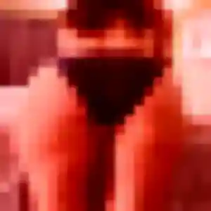 Photo de Ivana à Arradon (29 ans) - rencontre cougar discret