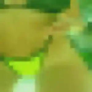 Elvire, 24 ans, connectée à Ars-sur-Moselle pour une rencontre coquine
