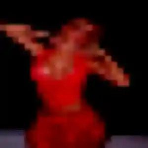 Hilary (25 ans) à Artigues-près-Bordeaux cherche un rencontre cougar ce soir