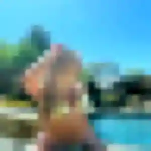 Rejoins Katia, 30 ans à Artix gratuitement
