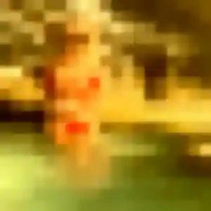 Ava de Bailleul, 35 ans - rencontre cougar en toute liberté