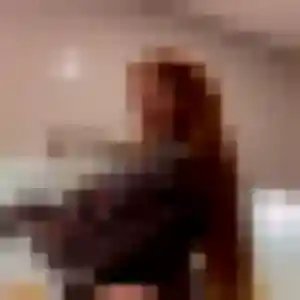 Yolande, 38 ans, en ligne à Ballan-Miré pour une rencontre coquine
