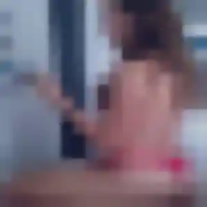 rencontre cougar à Baud : photo de Irene, 24 ans - inscription gratuite
