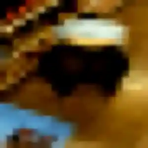 Noura, 22 ans, connectée à Baud pour une rencontre coquine