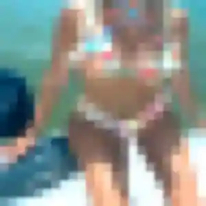 Rosemarie, fille de 23 ans cherche rencontre cougar à Blaye