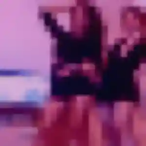 Sexy Louise, 25 ans à Calonne-Ricouart - voir sa photo
