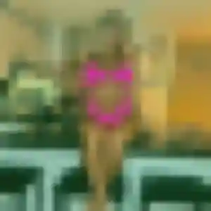 Photo de Yolande à Carentoir (28 ans) - rencontre cougar sans inscription