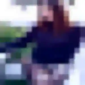 Violette (21 ans) à Changé propose un rencontre cougar ce soir