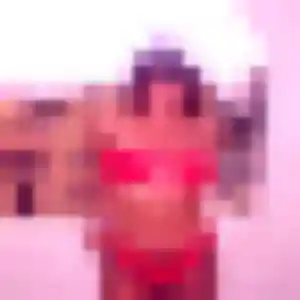 Leonore de Chatou, 32 ans - rencontre cougar discret