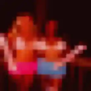 Louna, femme de 26 ans propose rencontre cougar à Coulaines