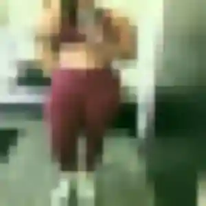 Ingrid, 33 ans, cherche un rencontre cougar à Créhange