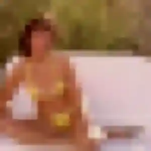 Lamia (22 ans) à Dechy cherche un rencontre cougar ce soir