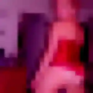 Joana, fille de 19 ans veut rencontre cougar à Dordives