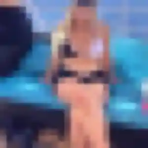 Siham, 26 ans, connectée à Dourges pour une rencontre coquine