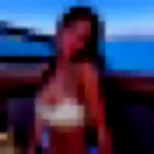 Romina, 35 ans, connectée à Ergué-Gabéric pour un rencontre cougar