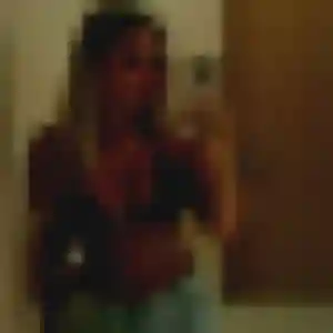 Jolie Coralie, 23 ans à Farébersviller - la contacter