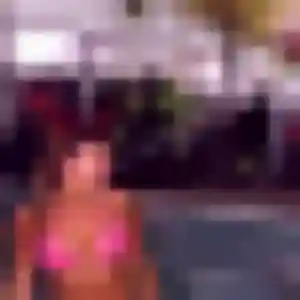 Sixtine, 30 ans, disponible à Freneuse pour un rencontre cougar