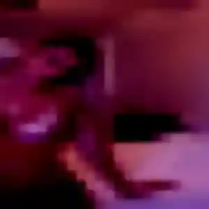 Louna, 36 ans, connectée à Gelos pour une rencontre coquine