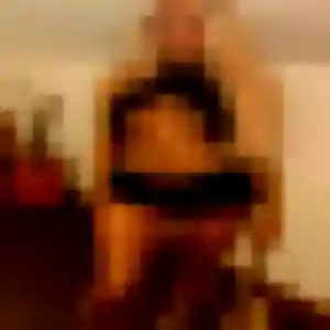 Charmante Malika, 43 ans à Gondecourt - la contacter