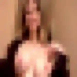 Marie-Jose, fille de 19 ans cherche rencontre cougar à Guérande