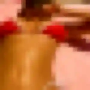 Regine, 34 ans, connectée à Haubourdin pour un rencontre cougar