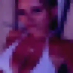 Alessandra (37 ans) à Illiers-Combray propose un rencontre cougar ce soir