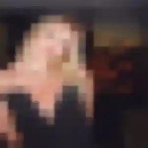 Rejoins Joanne, 35 ans à Joinville-le-Pont en privé