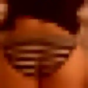 Anais, femme de 25 ans veut rencontre cougar à L'Isle-d'Espagnac
