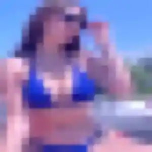 Nadine (24 ans) à La Bouëxière propose une rencontre rapidement