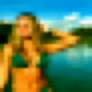 Photo de Celia à La Bruffière (44 ans) - rencontre cougar gratuit