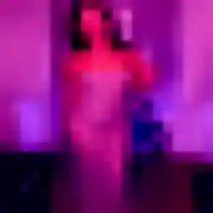 Ornella, 24 ans, en ligne à La Rochefoucauld-en-Angoumois pour une rencontre coquine