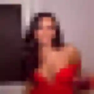 Daniela, 24 ans, dispo pour rencontre cougar à Le Relecq-Kerhuon