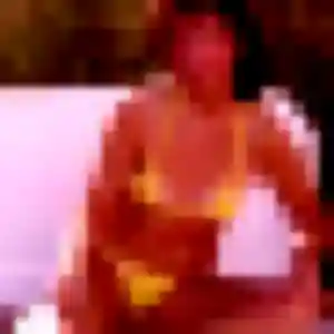 Rania, 27 ans, disponible à Linselles pour un rencontre cougar