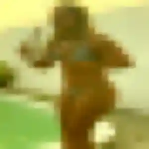 Photo privée de Noemie, 33 ans à Longeville-lès-Saint-Avold - plan discret