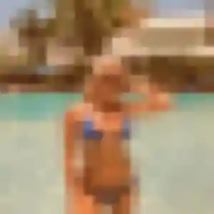 Faustine, 25 ans, disponible à Marchiennes pour un rencontre cougar