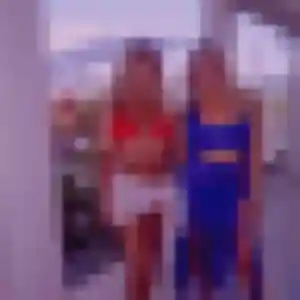 Photo privée de Karine, 23 ans à Neuville-aux-Bois - rencontre coquine