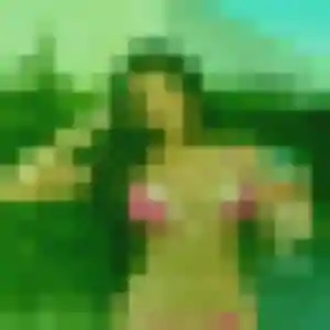 Brune, fille de 20 ans cherche rencontre cougar à Nontron