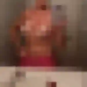 Ameline, 34 ans, en ligne à Orry-la-Ville pour un rencontre cougar