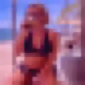 Bettina, 25 ans, cherche un rencontre cougar à Plaisir
