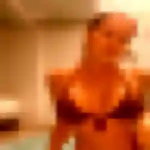 Marie-Therese de Plestin-les-Grèves, 22 ans - rencontre cougar discret