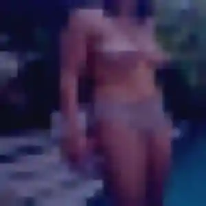 Yvonne, femme de 31 ans cherche rencontre cougar à Plouescat