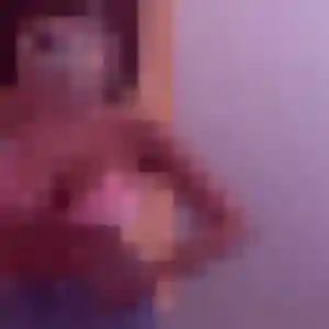 Zara, 39 ans, en ligne à Plouhinec pour une rencontre coquine