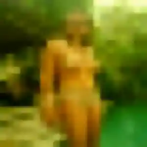 Helena, femme de 39 ans propose rencontre cougar à Podensac