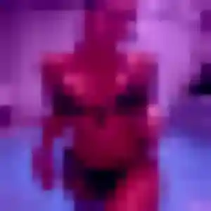 Sarah, 28 ans, dispo pour rencontre cougar à Pont-Saint-Martin