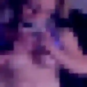 Josephine de Pouillon, 19 ans - rencontre cougar en toute liberté
