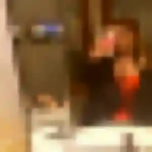 Nelly, femme de 34 ans propose rencontre cougar à Presles