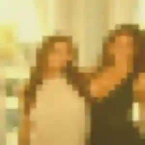 Josephine, 19 ans, en ligne à Pulversheim pour un rencontre cougar