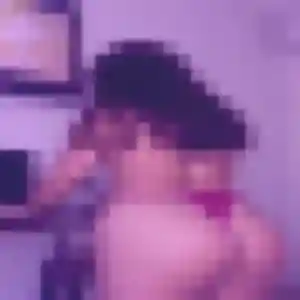 Contacte Ava, 28 ans à Quévert en privé